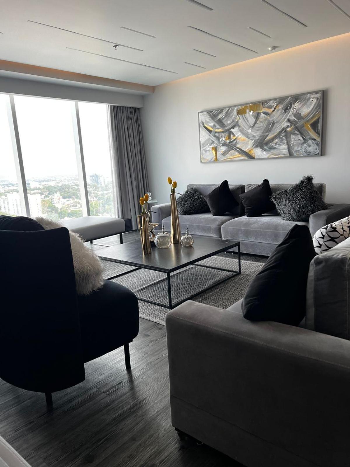 Baruk Guadalajara Hotel De Autor المظهر الخارجي الصورة A living room in a condominium